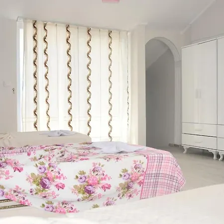 Fethiye Hisaronu 2+1Apartment With Shared Pool * Fethiye